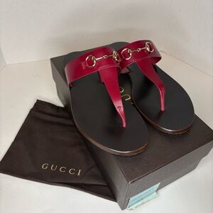 Gucci Red Leather Horsebit Thong Sandals with Gold Hardware